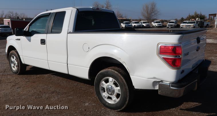 image for item DG3310 2013 Ford F150 XLT SuperCab pickup truck