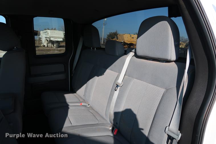 image for item DG3310 2013 Ford F150 XLT SuperCab pickup truck