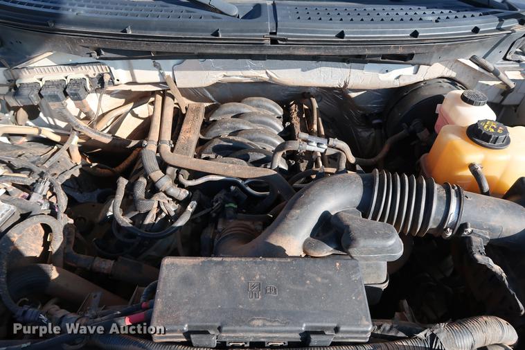 image for item DG3310 2013 Ford F150 XLT SuperCab pickup truck