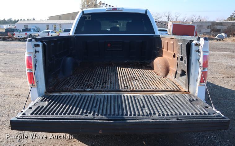 image for item DG3310 2013 Ford F150 XLT SuperCab pickup truck