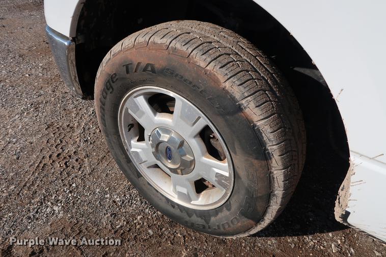 image for item DG3310 2013 Ford F150 XLT SuperCab pickup truck