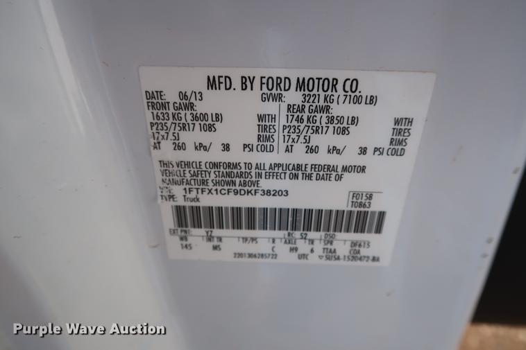 image for item DG3310 2013 Ford F150 XLT SuperCab pickup truck