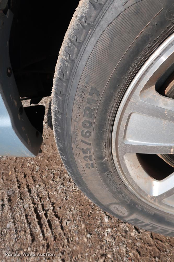 image for item DG3311 2011 Ford Crown Victoria LX