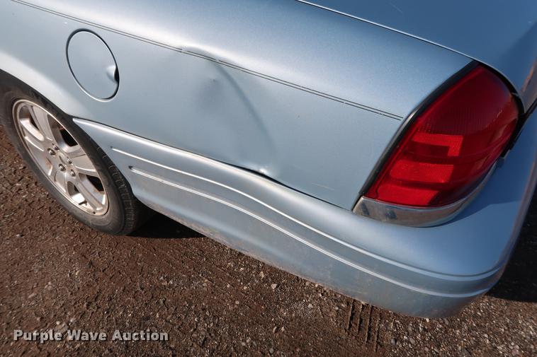 image for item DG3311 2011 Ford Crown Victoria LX