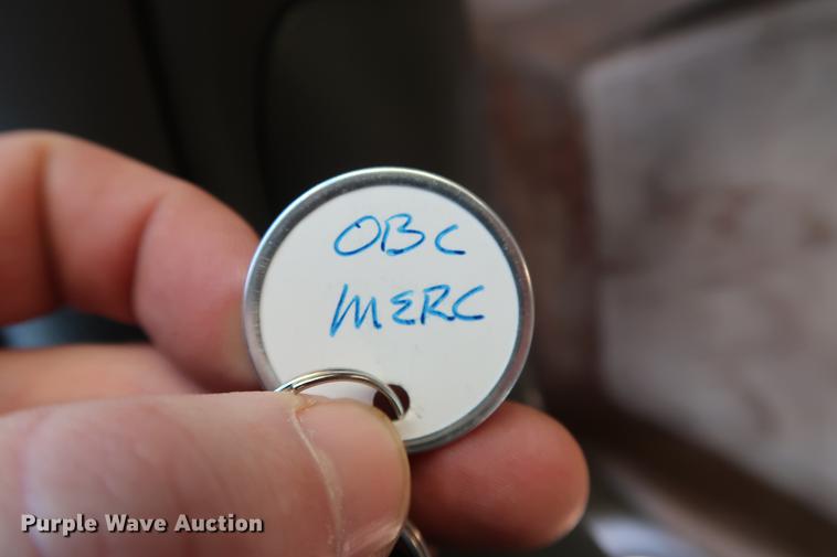 image for item DG3311 2011 Ford Crown Victoria LX