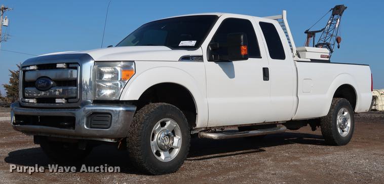 image for item DG3313 2012 Ford F250 Super Duty XLT SuperCab pickup truck
