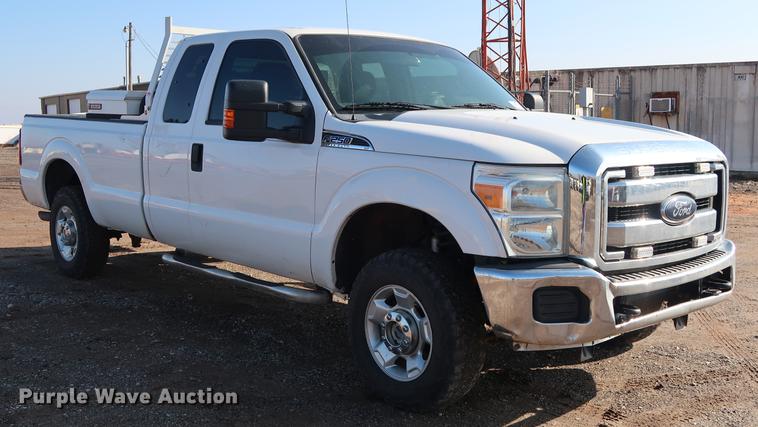 image for item DG3313 2012 Ford F250 Super Duty XLT SuperCab pickup truck