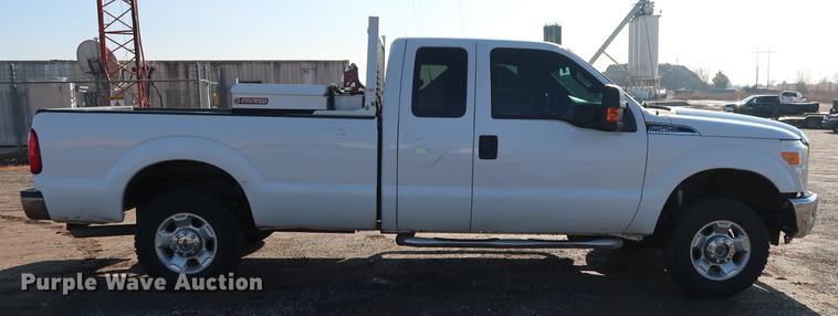 image for item DG3313 2012 Ford F250 Super Duty XLT SuperCab pickup truck
