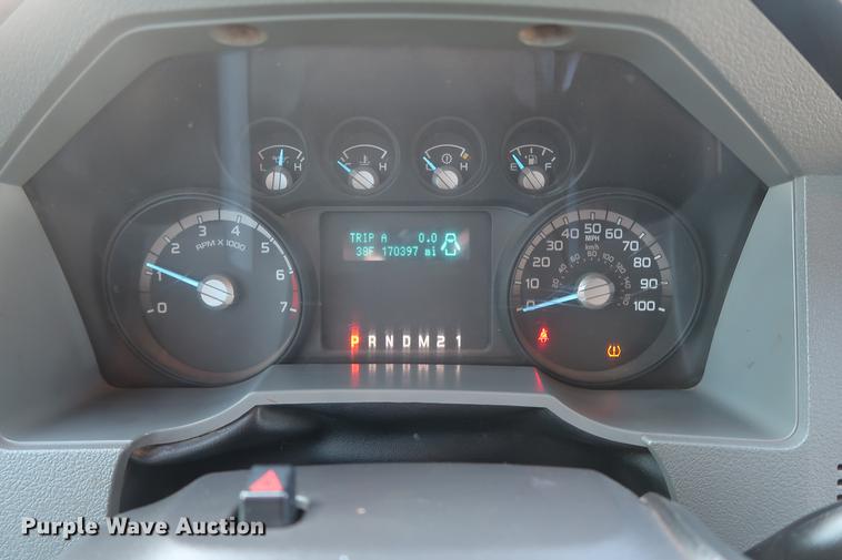 image for item DG3313 2012 Ford F250 Super Duty XLT SuperCab pickup truck