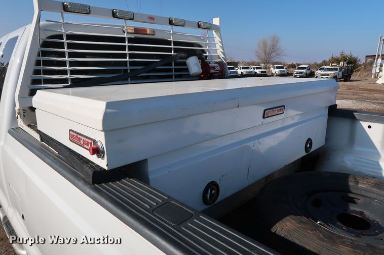 image for item DG3313 2012 Ford F250 Super Duty XLT SuperCab pickup truck