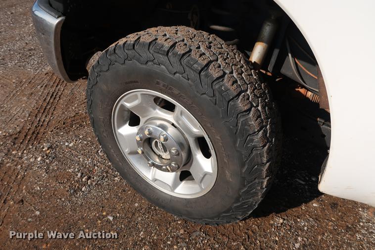 image for item DG3313 2012 Ford F250 Super Duty XLT SuperCab pickup truck