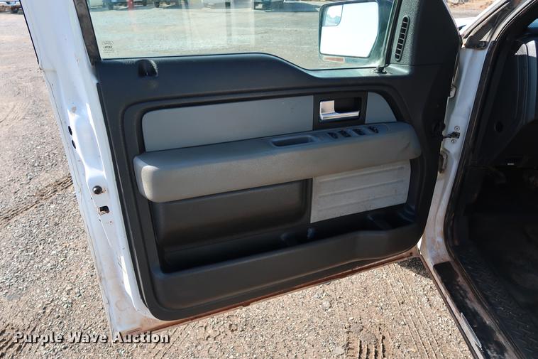 image for item DG3316 2012 Ford F150 XLT SuperCab pickup truck