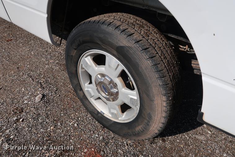 image for item DG3316 2012 Ford F150 XLT SuperCab pickup truck