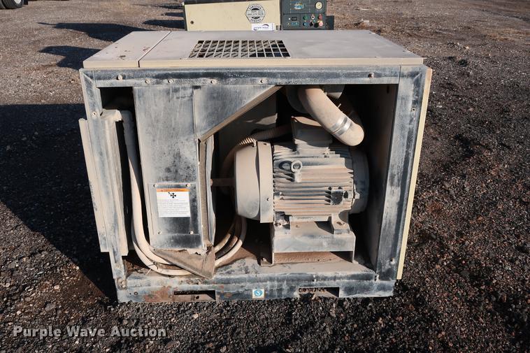 image for item DG3319 Ingersoll Rand SSR-UP6-30-125 rotary screw air compressor