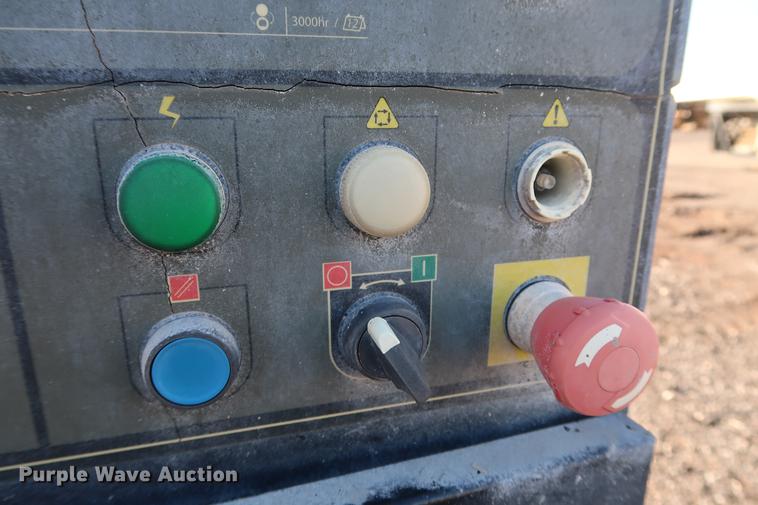 image for item DG3319 Ingersoll Rand SSR-UP6-30-125 rotary screw air compressor