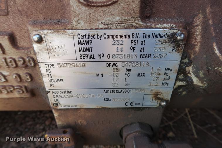 image for item DG3319 Ingersoll Rand SSR-UP6-30-125 rotary screw air compressor