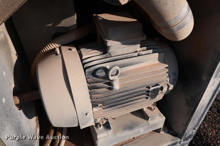 image for item DG3319 Ingersoll Rand SSR-UP6-30-125 rotary screw air compressor