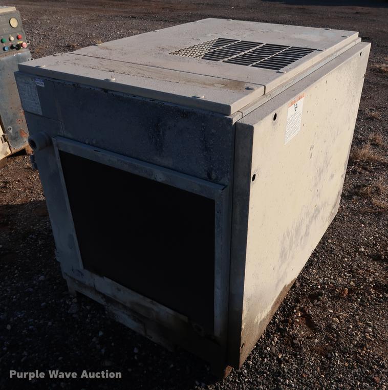 image for item DG3321 Ingersoll Rand SSR-UP6-30-125 rotary screw air compressor