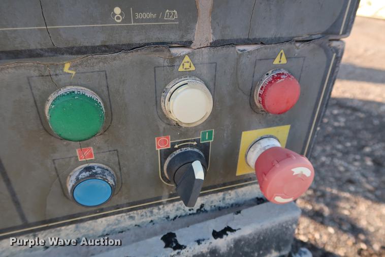 image for item DG3321 Ingersoll Rand SSR-UP6-30-125 rotary screw air compressor