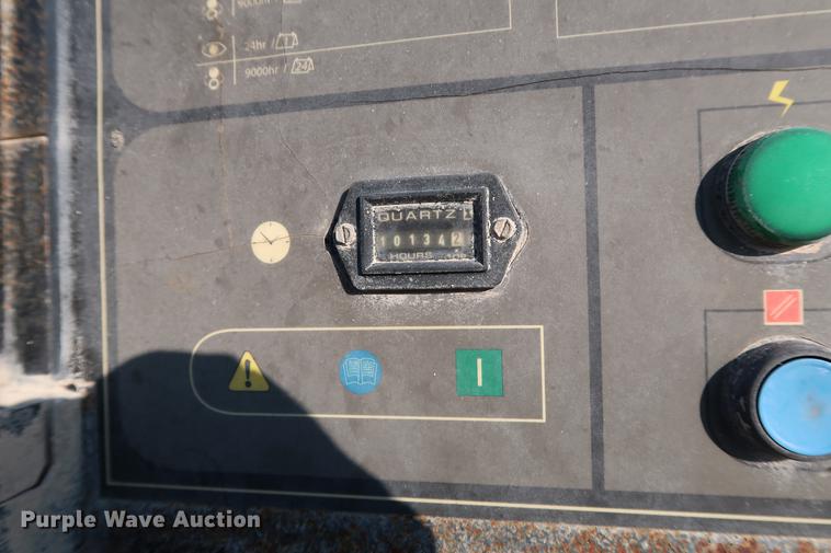 image for item DG3322 Ingersoll Rand SSR-UP6-30-125 rotary screw air compressor