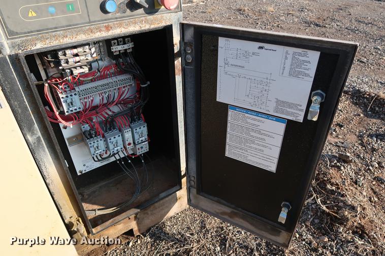 image for item DG3322 Ingersoll Rand SSR-UP6-30-125 rotary screw air compressor