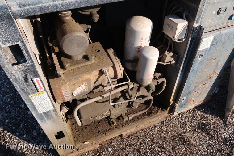 image for item DG3322 Ingersoll Rand SSR-UP6-30-125 rotary screw air compressor