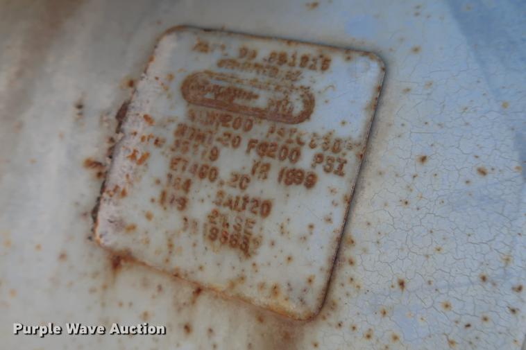 image for item DG3323 Ingersoll Rand 3000 air compressor