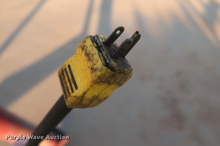 image for item DG3325 A-frame overhead crane hoist