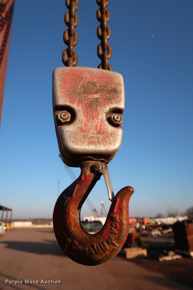 image for item DG3325 A-frame overhead crane hoist