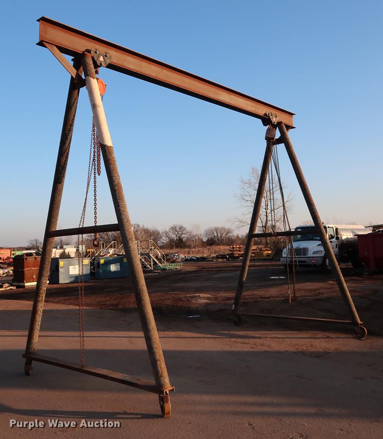 image for item DG3326 A-frame overhead crane hoist