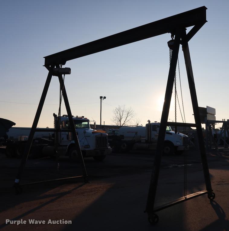 image for item DG3326 A-frame overhead crane hoist