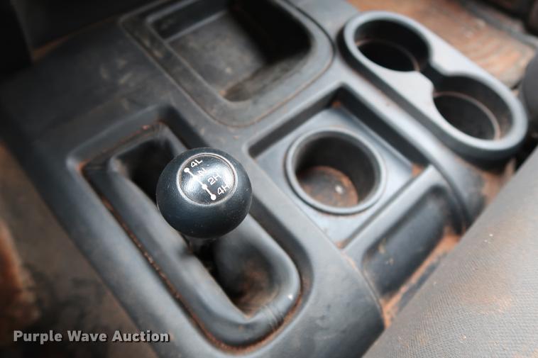 image for item DG3332 2012 Dodge Ram 2500 Crew Cab pickup truck cab and chassis