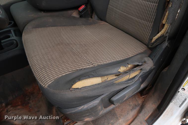 image for item DG3332 2012 Dodge Ram 2500 Crew Cab pickup truck cab and chassis