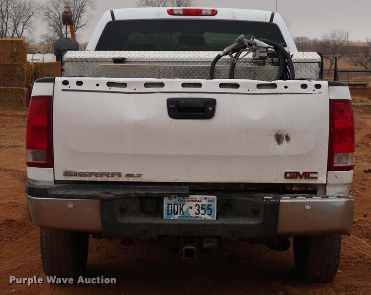 image for item DG3333 2012 GMC Sierra 2500HD SLT Z71 Crew Cab pickup truck