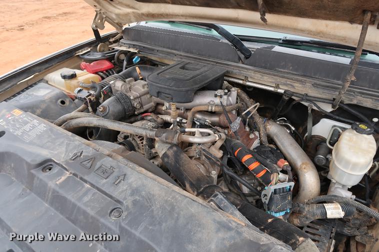 image for item DG3333 2012 GMC Sierra 2500HD SLT Z71 Crew Cab pickup truck