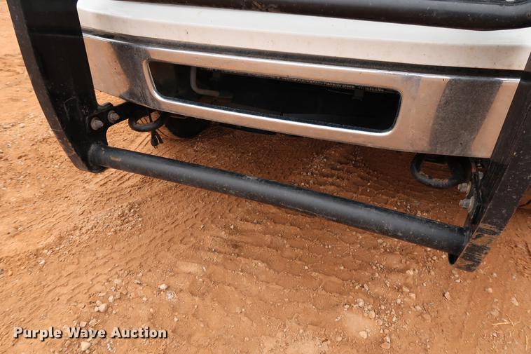 image for item DG3333 2012 GMC Sierra 2500HD SLT Z71 Crew Cab pickup truck