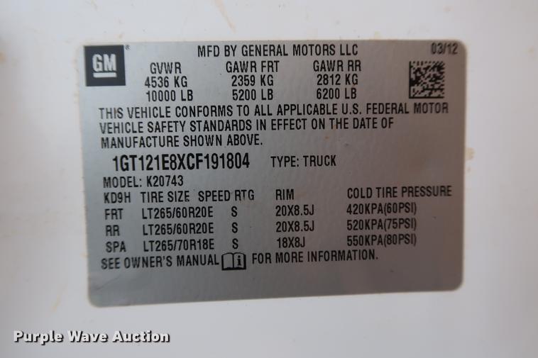 image for item DG3333 2012 GMC Sierra 2500HD SLT Z71 Crew Cab pickup truck