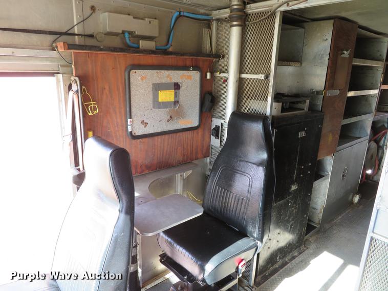 image for item DG3796 2003 Freightliner MT45 box truck