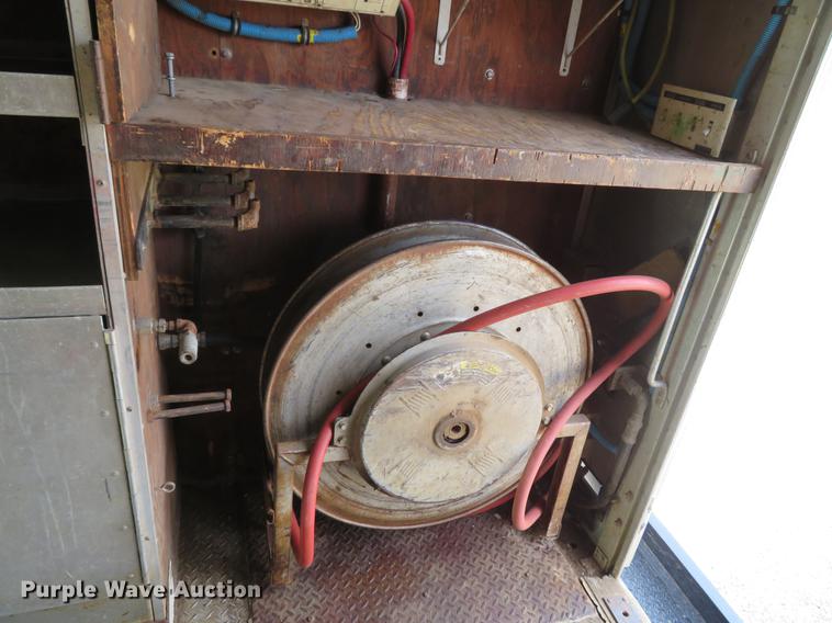 image for item DG3796 2003 Freightliner MT45 box truck