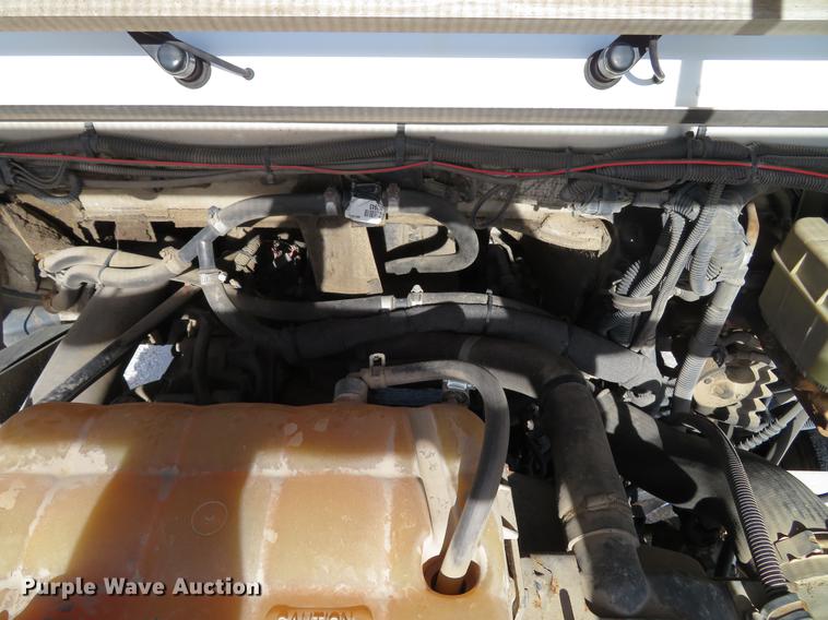 image for item DG3796 2003 Freightliner MT45 box truck