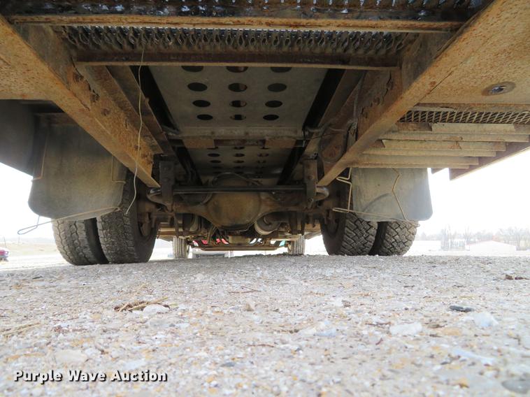 image for item DG3796 2003 Freightliner MT45 box truck