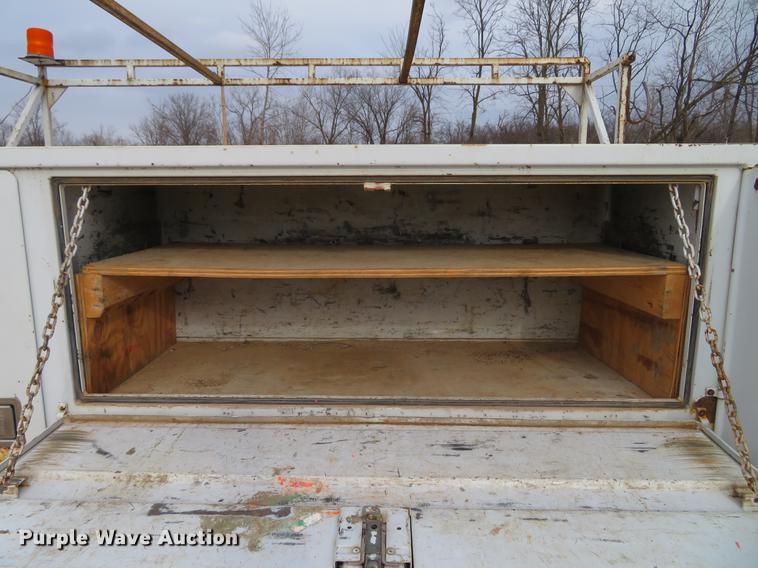 image for item DG3818 2007 Ford F550 Super Duty XL utility truck