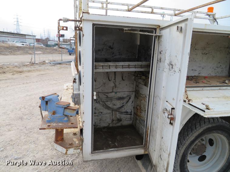 image for item DG3818 2007 Ford F550 Super Duty XL utility truck