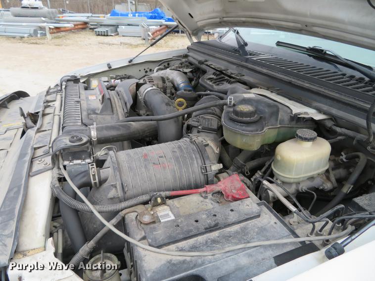 image for item DG3818 2007 Ford F550 Super Duty XL utility truck