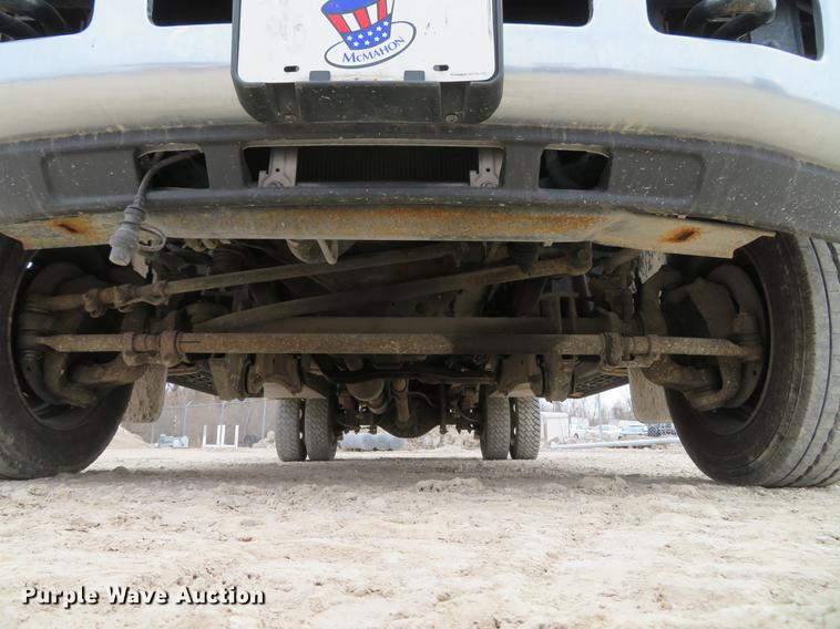 image for item DG3818 2007 Ford F550 Super Duty XL utility truck