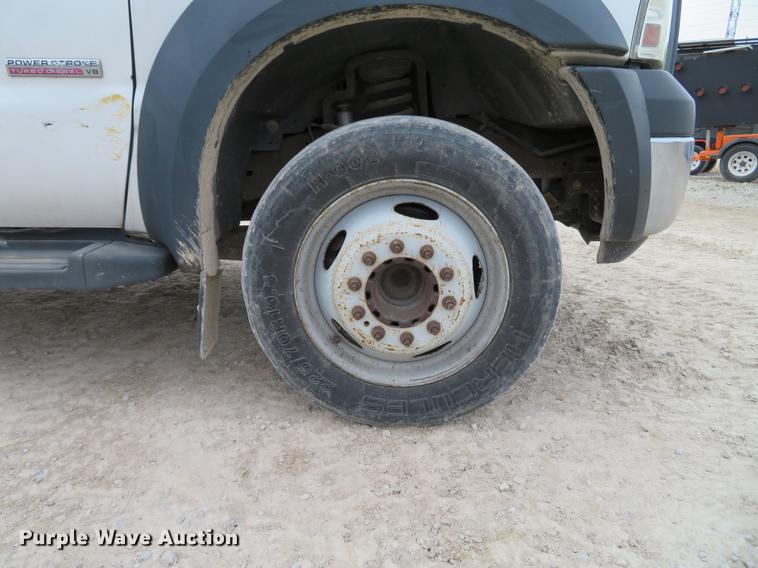 image for item DG3818 2007 Ford F550 Super Duty XL utility truck