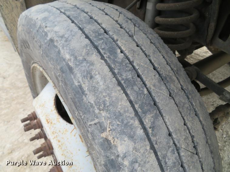 image for item DG3818 2007 Ford F550 Super Duty XL utility truck