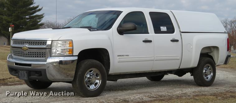 image for item DG3828 2010 Chevrolet Silverado 2500HD Crew Cab pickup truck
