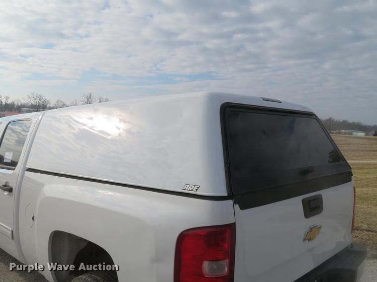 image for item DG3828 2010 Chevrolet Silverado 2500HD Crew Cab pickup truck