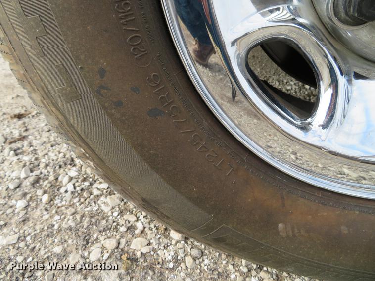 image for item DG3828 2010 Chevrolet Silverado 2500HD Crew Cab pickup truck